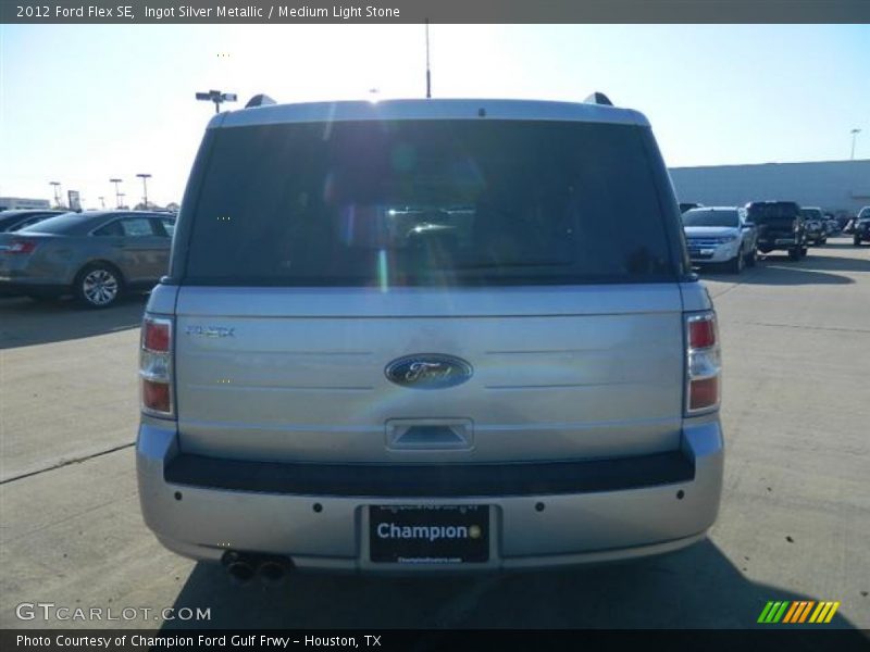 Ingot Silver Metallic / Medium Light Stone 2012 Ford Flex SE
