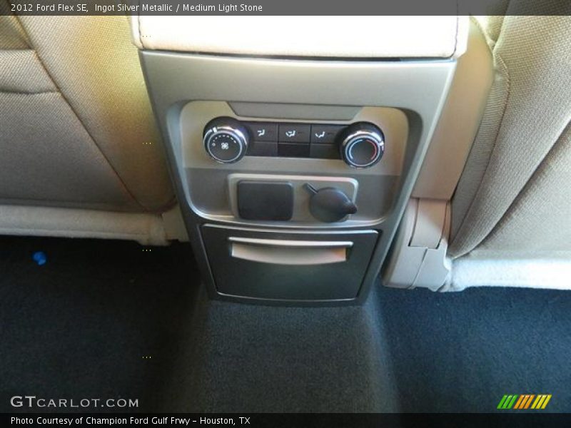 Ingot Silver Metallic / Medium Light Stone 2012 Ford Flex SE