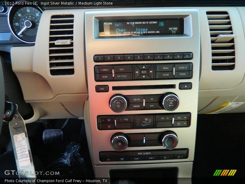 Controls of 2012 Flex SE