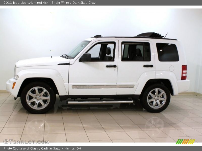 Bright White / Dark Slate Gray 2011 Jeep Liberty Limited 4x4