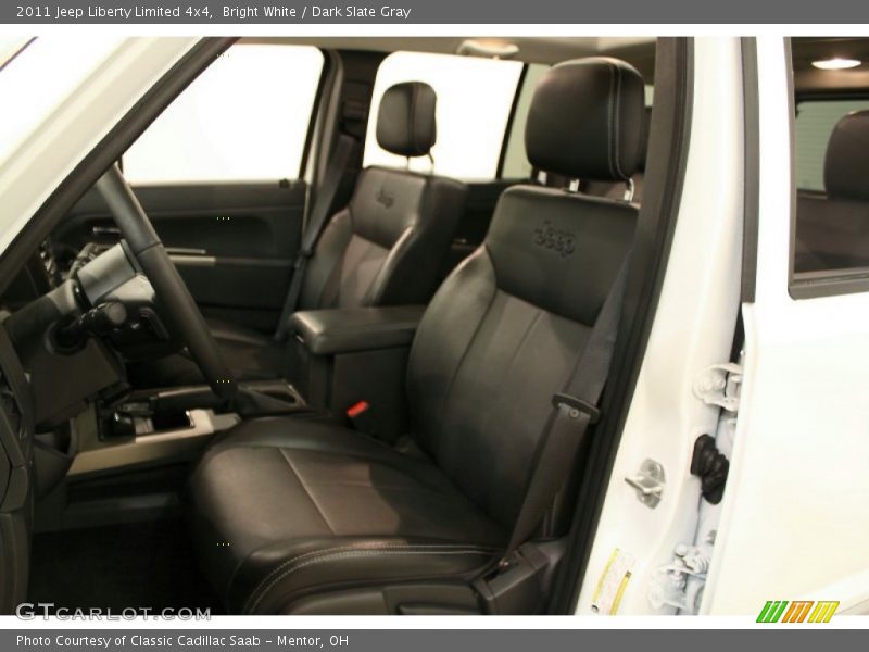 Bright White / Dark Slate Gray 2011 Jeep Liberty Limited 4x4
