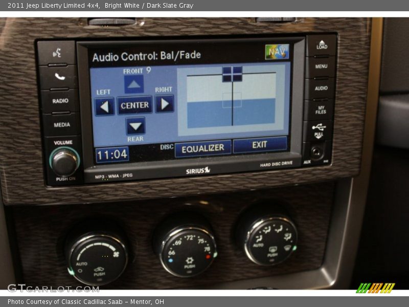 Bright White / Dark Slate Gray 2011 Jeep Liberty Limited 4x4