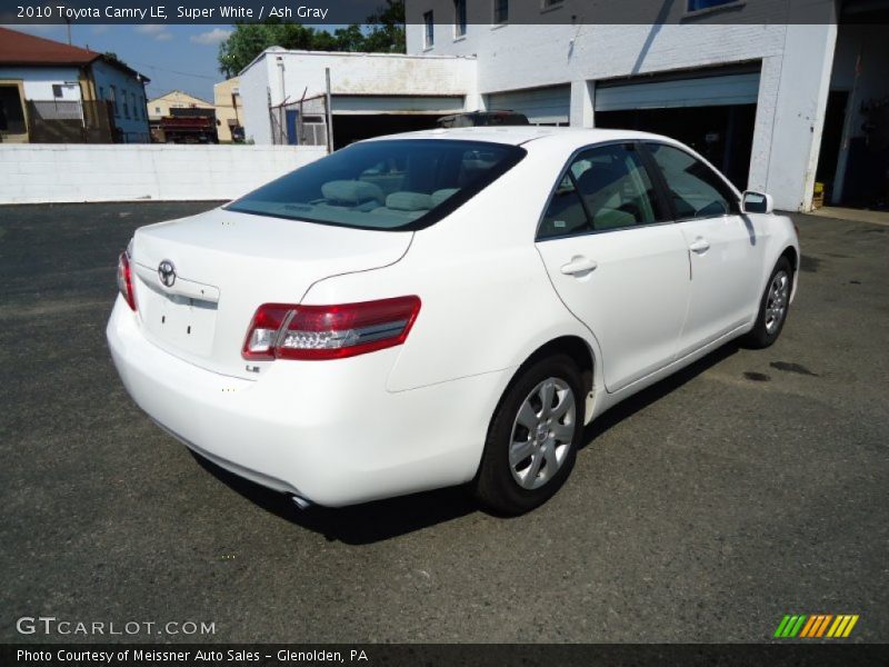 Super White / Ash Gray 2010 Toyota Camry LE