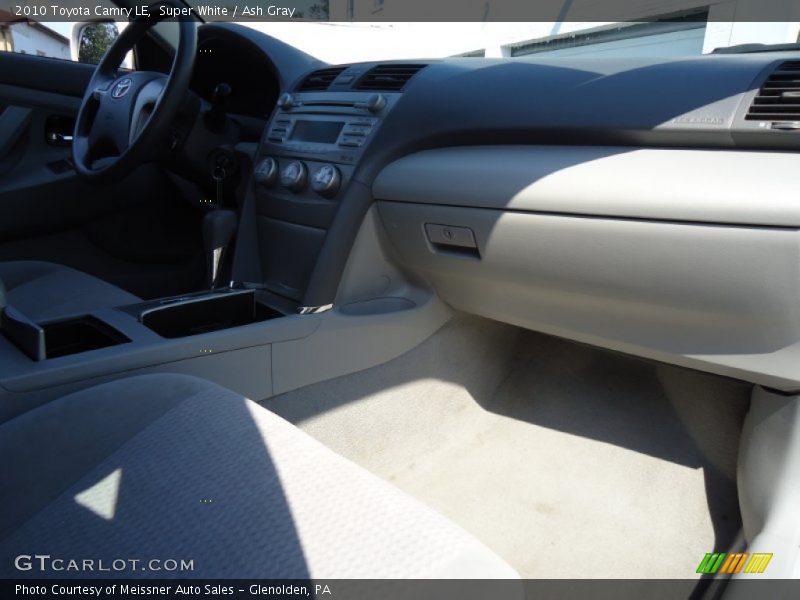 Super White / Ash Gray 2010 Toyota Camry LE