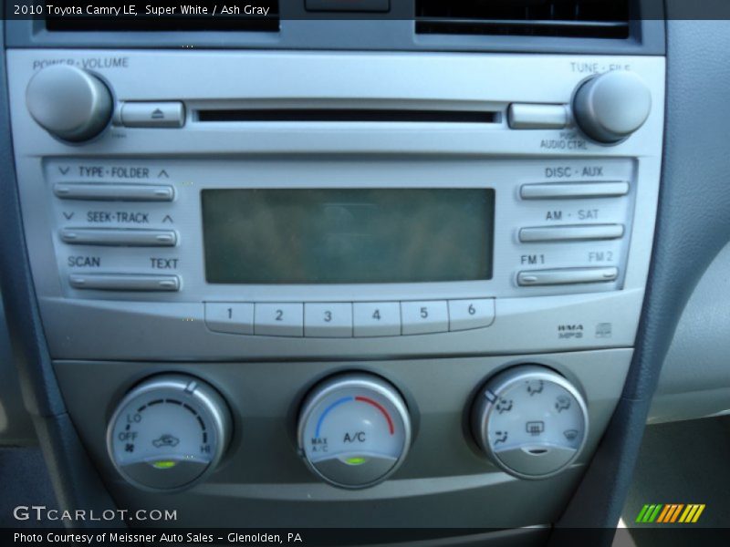 Super White / Ash Gray 2010 Toyota Camry LE