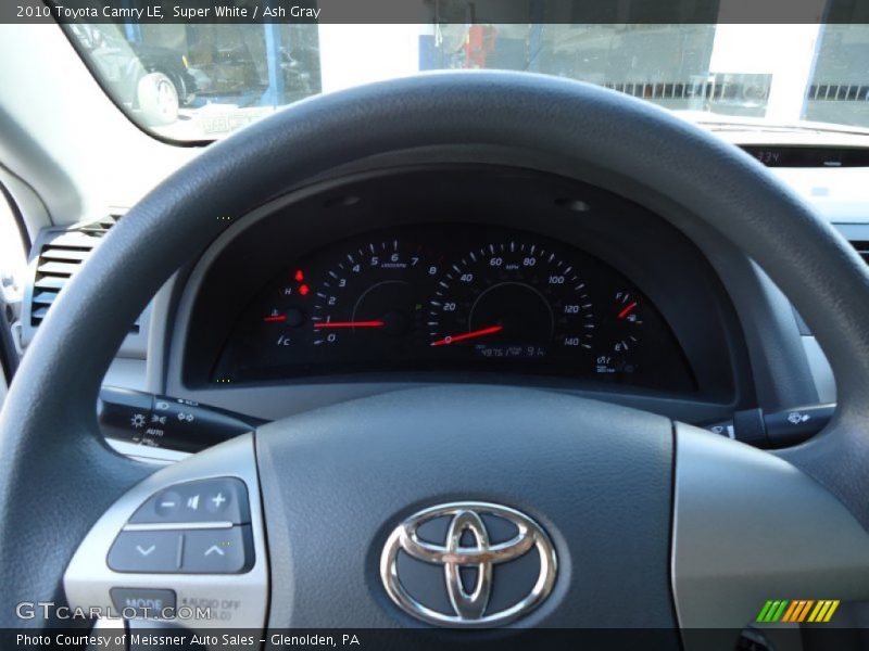 Super White / Ash Gray 2010 Toyota Camry LE