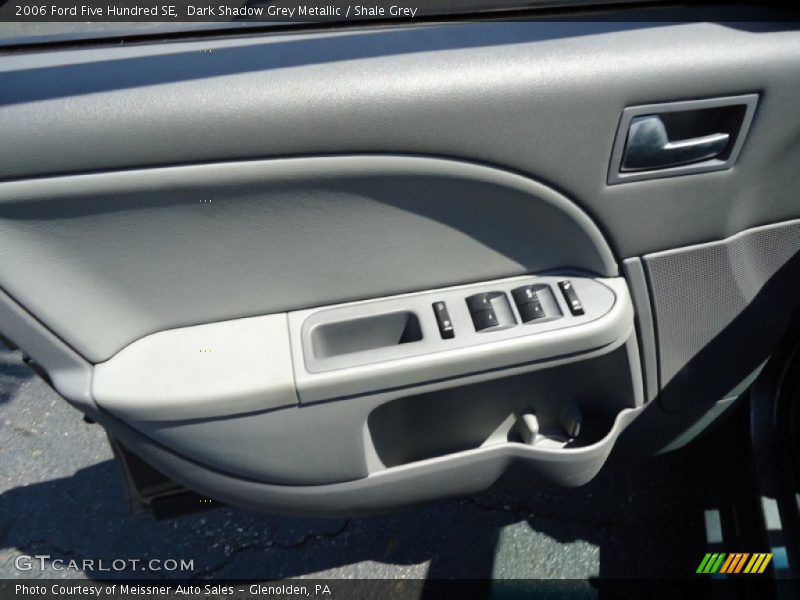 Dark Shadow Grey Metallic / Shale Grey 2006 Ford Five Hundred SE