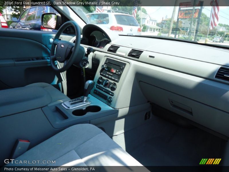 Dark Shadow Grey Metallic / Shale Grey 2006 Ford Five Hundred SE