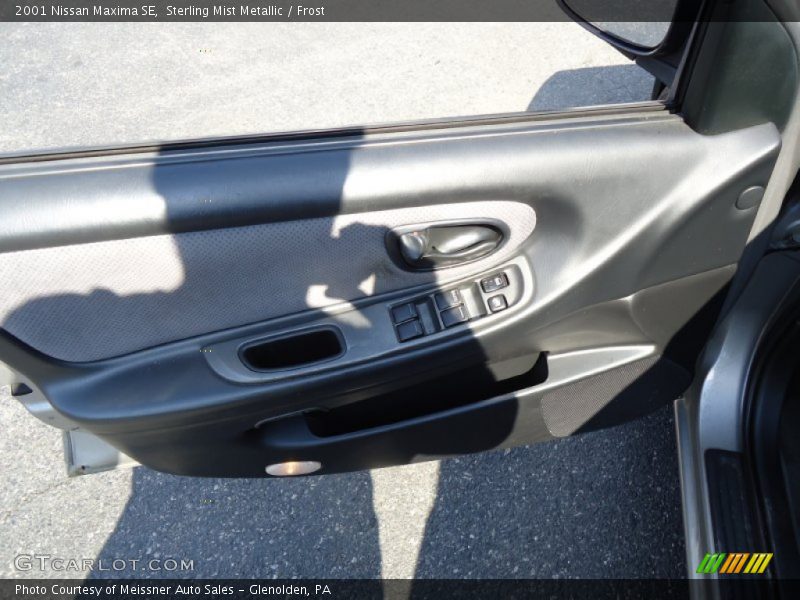 Sterling Mist Metallic / Frost 2001 Nissan Maxima SE