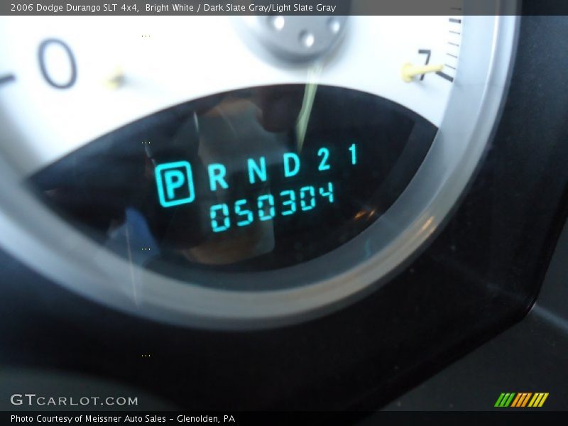 Bright White / Dark Slate Gray/Light Slate Gray 2006 Dodge Durango SLT 4x4