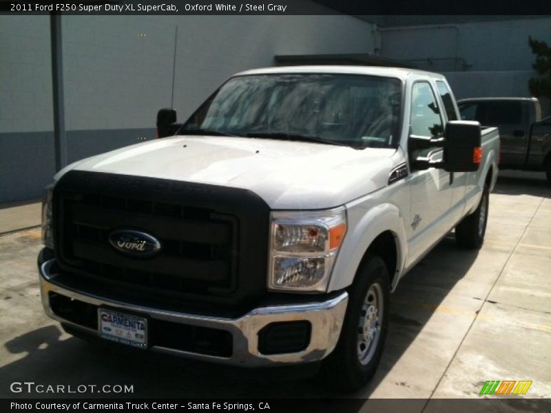 Oxford White / Steel Gray 2011 Ford F250 Super Duty XL SuperCab