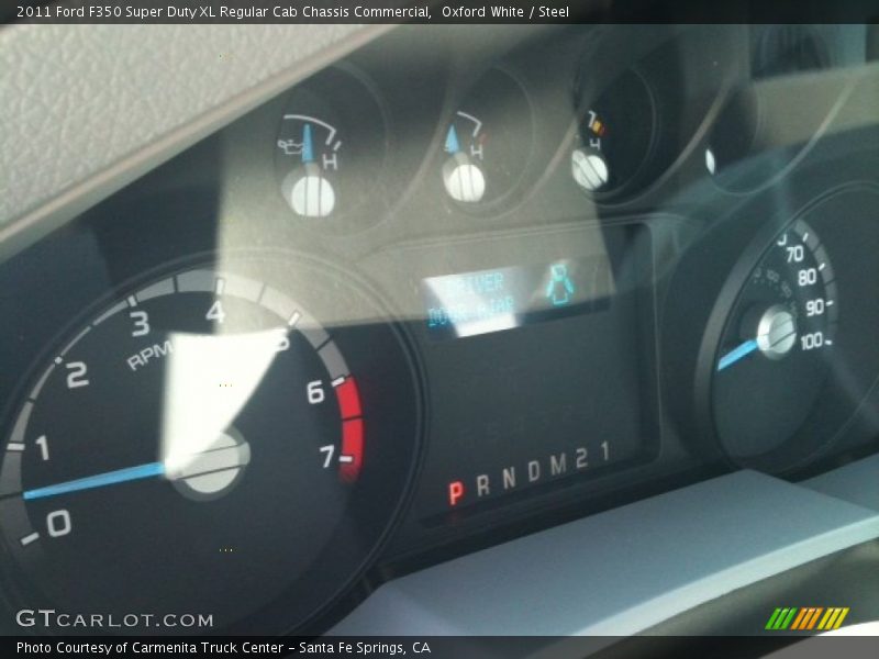 Oxford White / Steel 2011 Ford F350 Super Duty XL Regular Cab Chassis Commercial