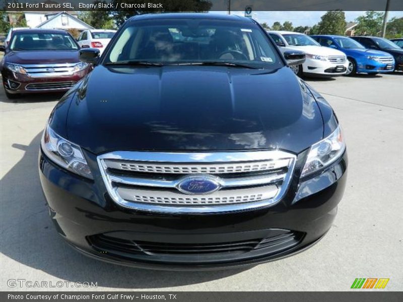 Ebony Black / Charcoal Black 2011 Ford Taurus SEL
