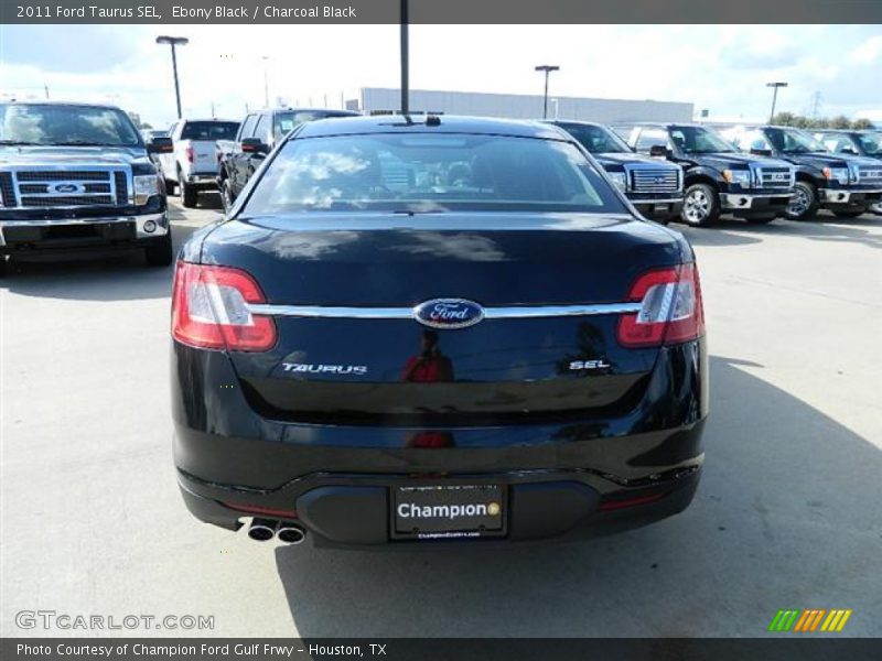 Ebony Black / Charcoal Black 2011 Ford Taurus SEL