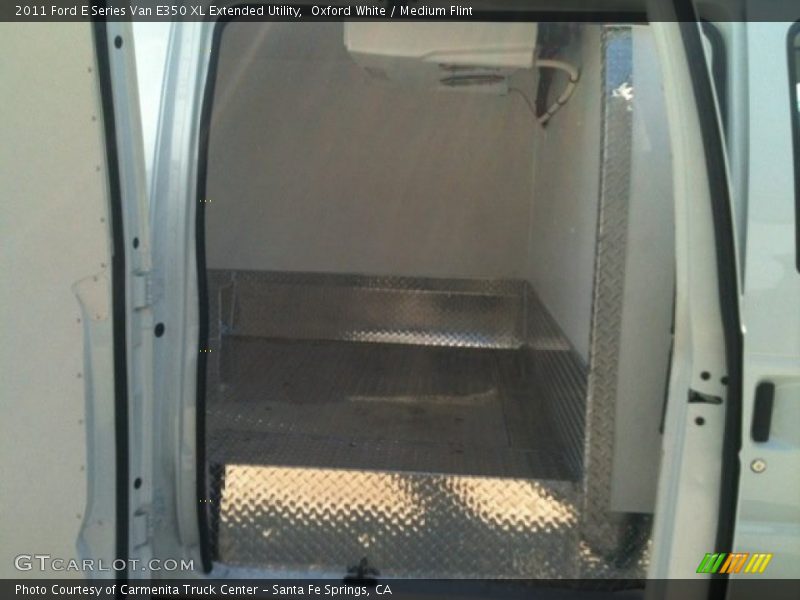 Oxford White / Medium Flint 2011 Ford E Series Van E350 XL Extended Utility