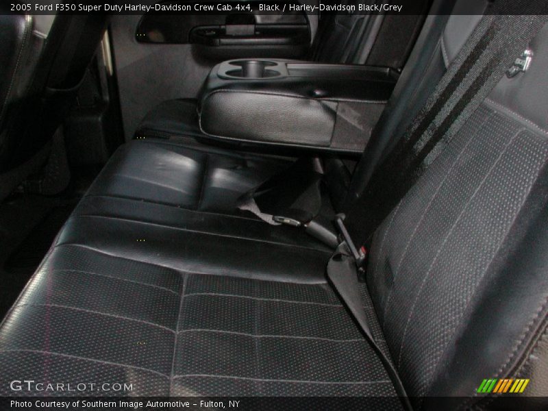  2005 F350 Super Duty Harley-Davidson Crew Cab 4x4 Harley-Davidson Black/Grey Interior
