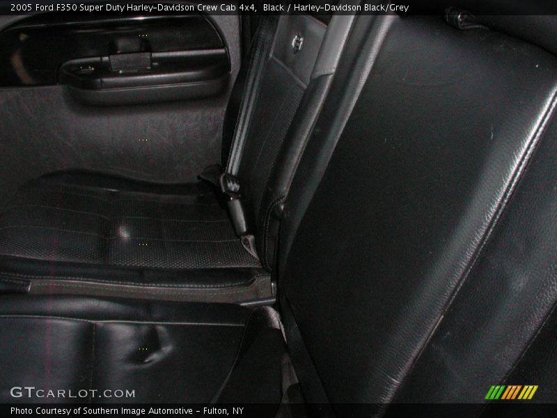 Black / Harley-Davidson Black/Grey 2005 Ford F350 Super Duty Harley-Davidson Crew Cab 4x4