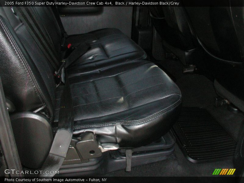 Black / Harley-Davidson Black/Grey 2005 Ford F350 Super Duty Harley-Davidson Crew Cab 4x4