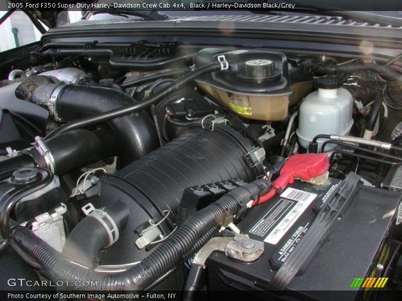  2005 F350 Super Duty Harley-Davidson Crew Cab 4x4 Engine - 6.0 Liter OHV 32-Valve Power Stroke Turbo Diesel V8