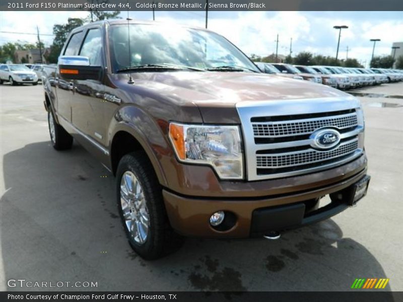 Front 3/4 View of 2011 F150 Platinum SuperCrew 4x4