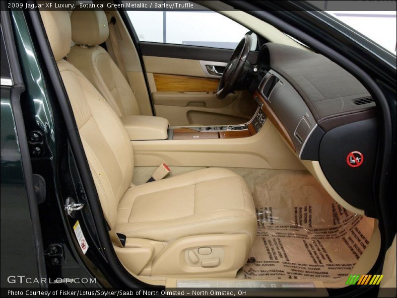 Botanical Green Metallic / Barley/Truffle 2009 Jaguar XF Luxury