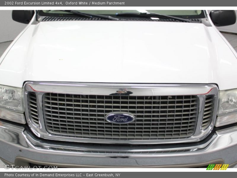 Oxford White / Medium Parchment 2002 Ford Excursion Limited 4x4