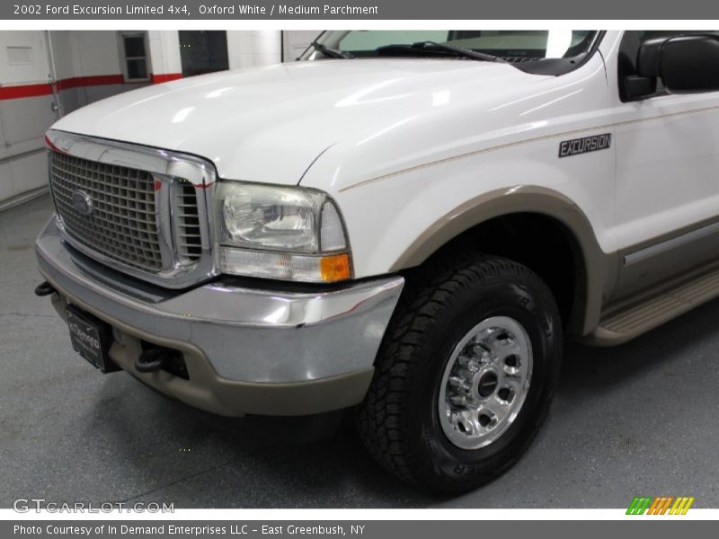 Oxford White / Medium Parchment 2002 Ford Excursion Limited 4x4