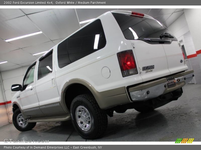 Oxford White / Medium Parchment 2002 Ford Excursion Limited 4x4