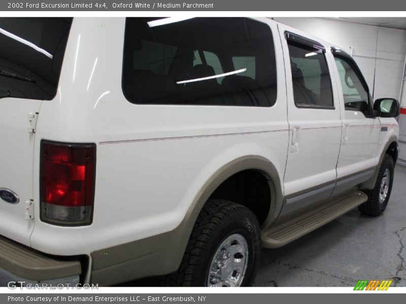 Oxford White / Medium Parchment 2002 Ford Excursion Limited 4x4