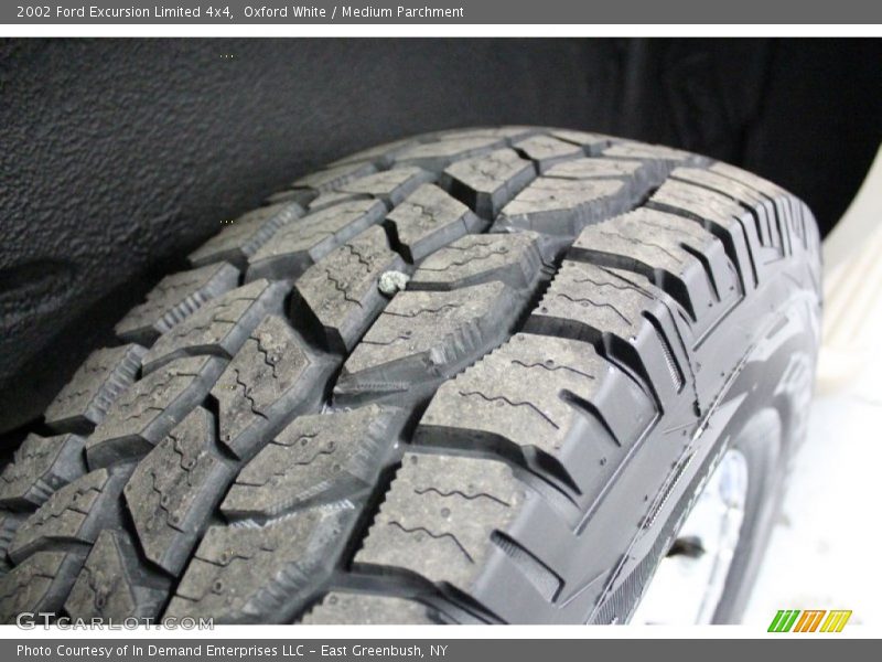 Oxford White / Medium Parchment 2002 Ford Excursion Limited 4x4