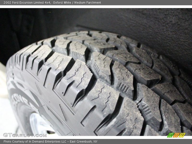 Oxford White / Medium Parchment 2002 Ford Excursion Limited 4x4
