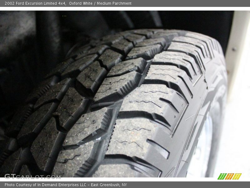 Oxford White / Medium Parchment 2002 Ford Excursion Limited 4x4