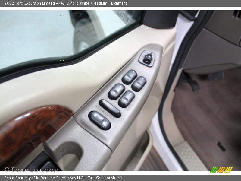 Oxford White / Medium Parchment 2002 Ford Excursion Limited 4x4