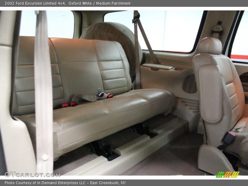 Oxford White / Medium Parchment 2002 Ford Excursion Limited 4x4
