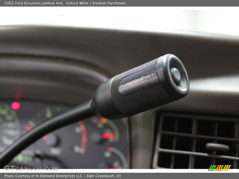 Oxford White / Medium Parchment 2002 Ford Excursion Limited 4x4