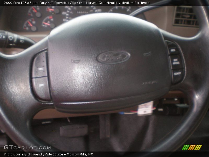 Harvest Gold Metallic / Medium Parchment 2000 Ford F250 Super Duty XLT Extended Cab 4x4