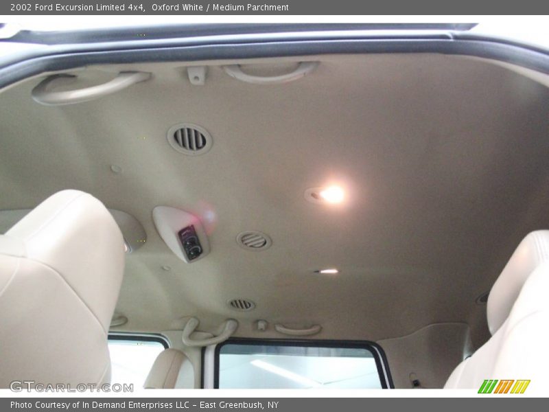 Oxford White / Medium Parchment 2002 Ford Excursion Limited 4x4