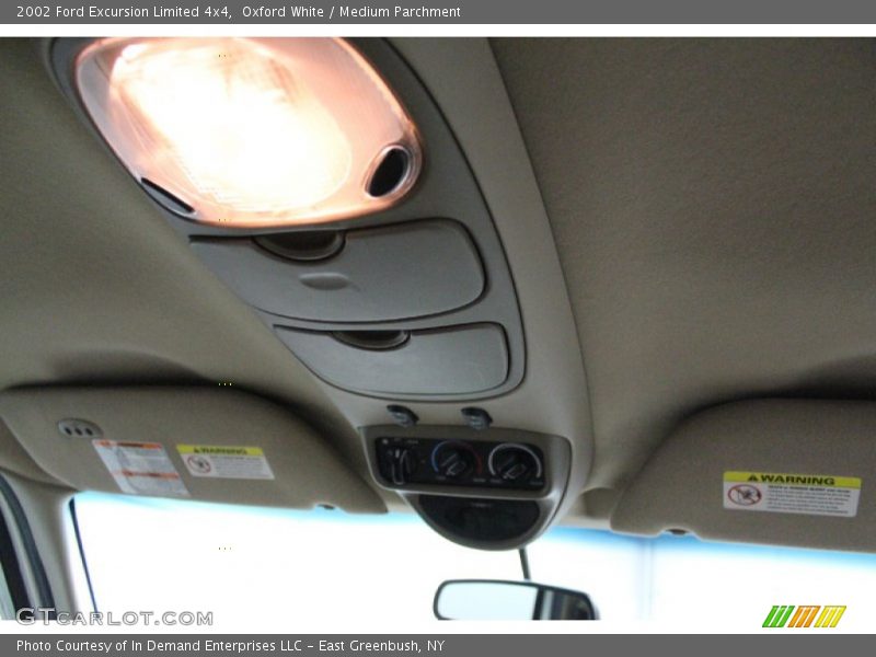 Oxford White / Medium Parchment 2002 Ford Excursion Limited 4x4