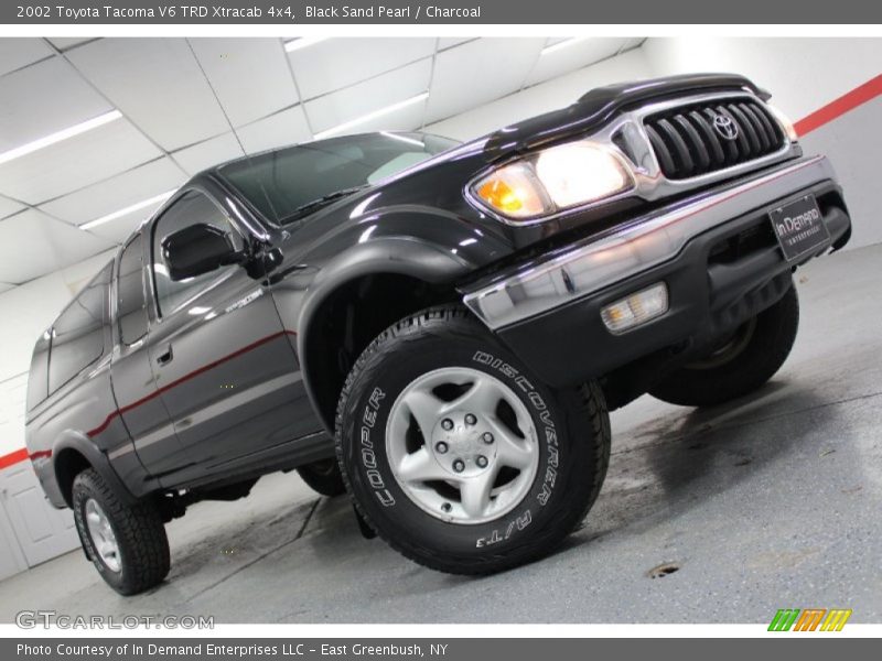 Black Sand Pearl / Charcoal 2002 Toyota Tacoma V6 TRD Xtracab 4x4