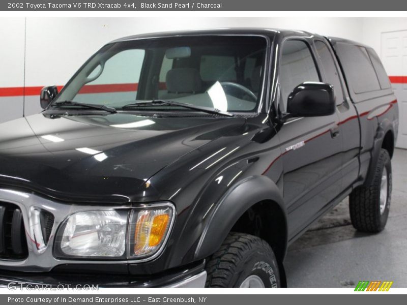 Black Sand Pearl / Charcoal 2002 Toyota Tacoma V6 TRD Xtracab 4x4