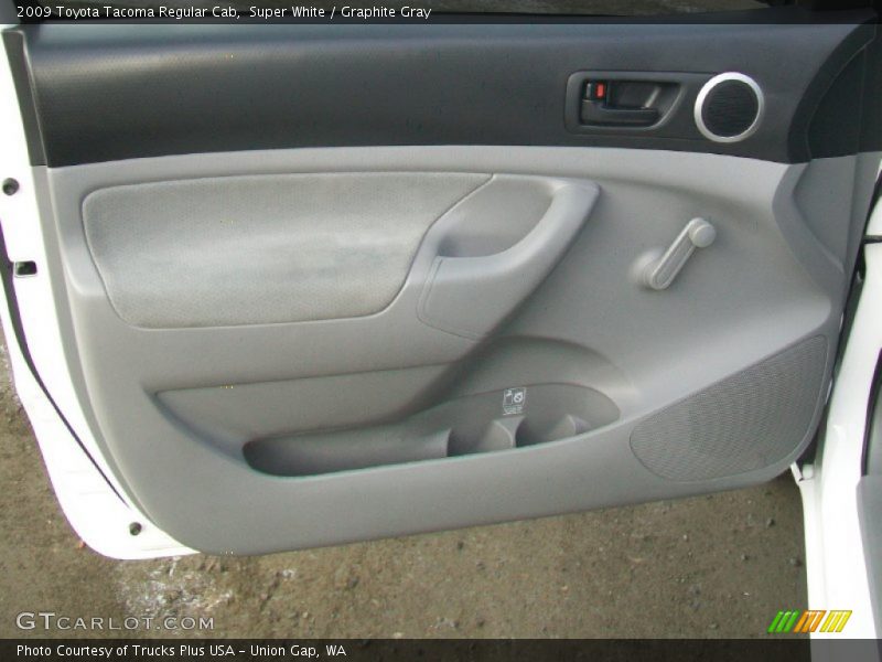 Super White / Graphite Gray 2009 Toyota Tacoma Regular Cab