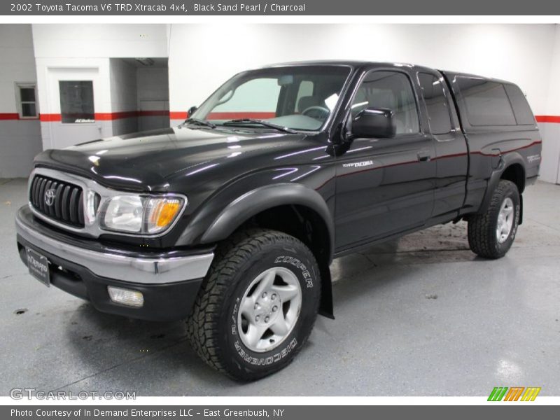 Black Sand Pearl / Charcoal 2002 Toyota Tacoma V6 TRD Xtracab 4x4