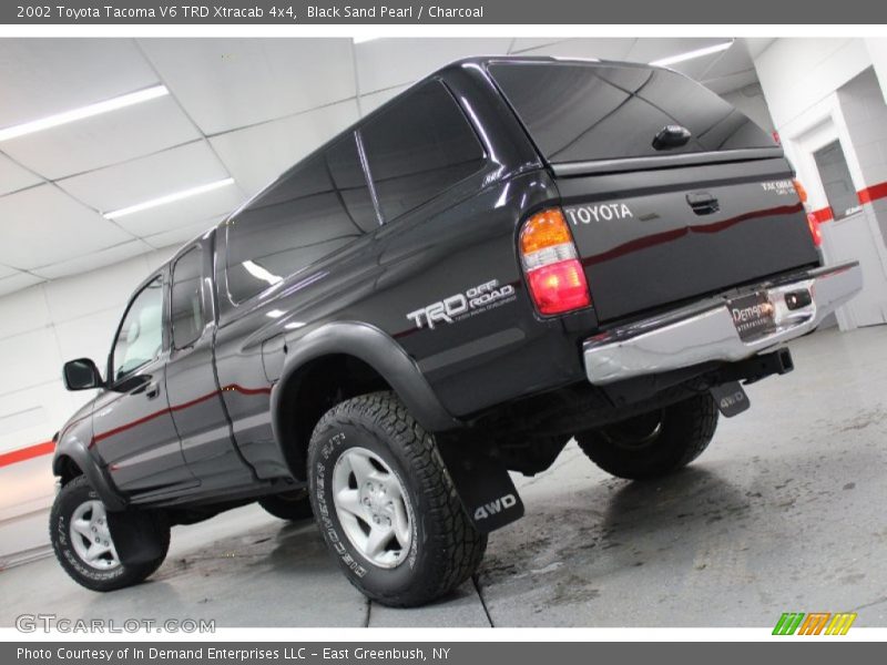 Black Sand Pearl / Charcoal 2002 Toyota Tacoma V6 TRD Xtracab 4x4