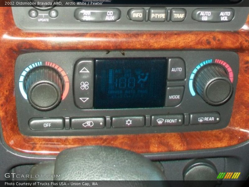 Arctic White / Pewter 2002 Oldsmobile Bravada AWD