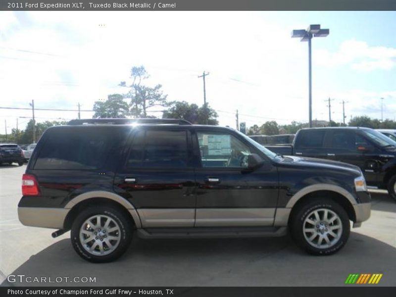 Tuxedo Black Metallic / Camel 2011 Ford Expedition XLT