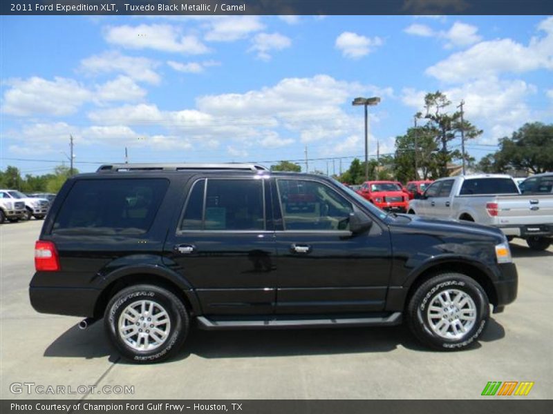 Tuxedo Black Metallic / Camel 2011 Ford Expedition XLT
