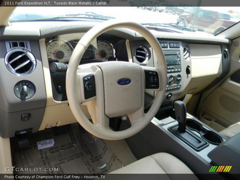 Tuxedo Black Metallic / Camel 2011 Ford Expedition XLT