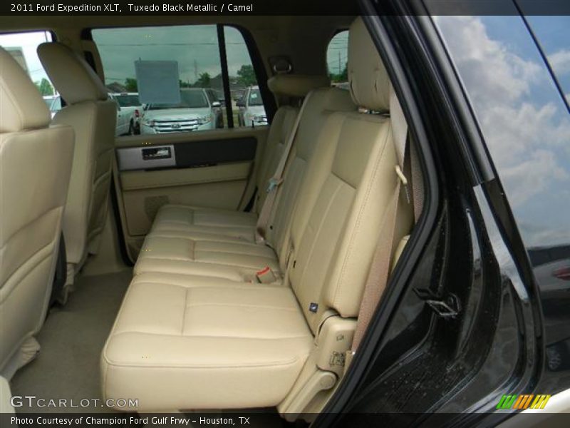  2011 Expedition XLT Camel Interior
