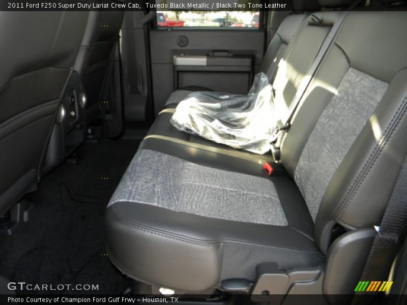 Tuxedo Black Metallic / Black Two Tone Leather 2011 Ford F250 Super Duty Lariat Crew Cab