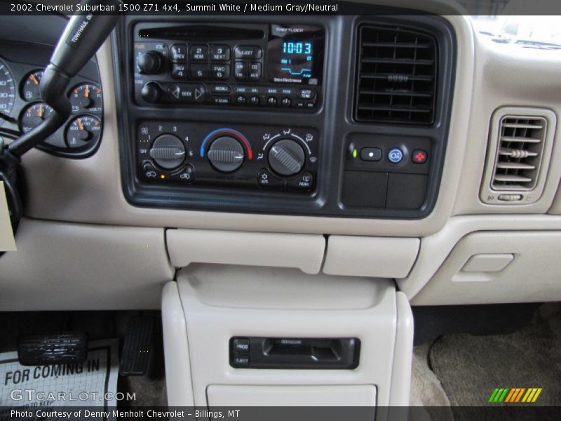Summit White / Medium Gray/Neutral 2002 Chevrolet Suburban 1500 Z71 4x4